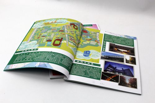 长沙印刷厂力助中南林业科技大学社团部印刷期刊-—社团联合迎新杂志